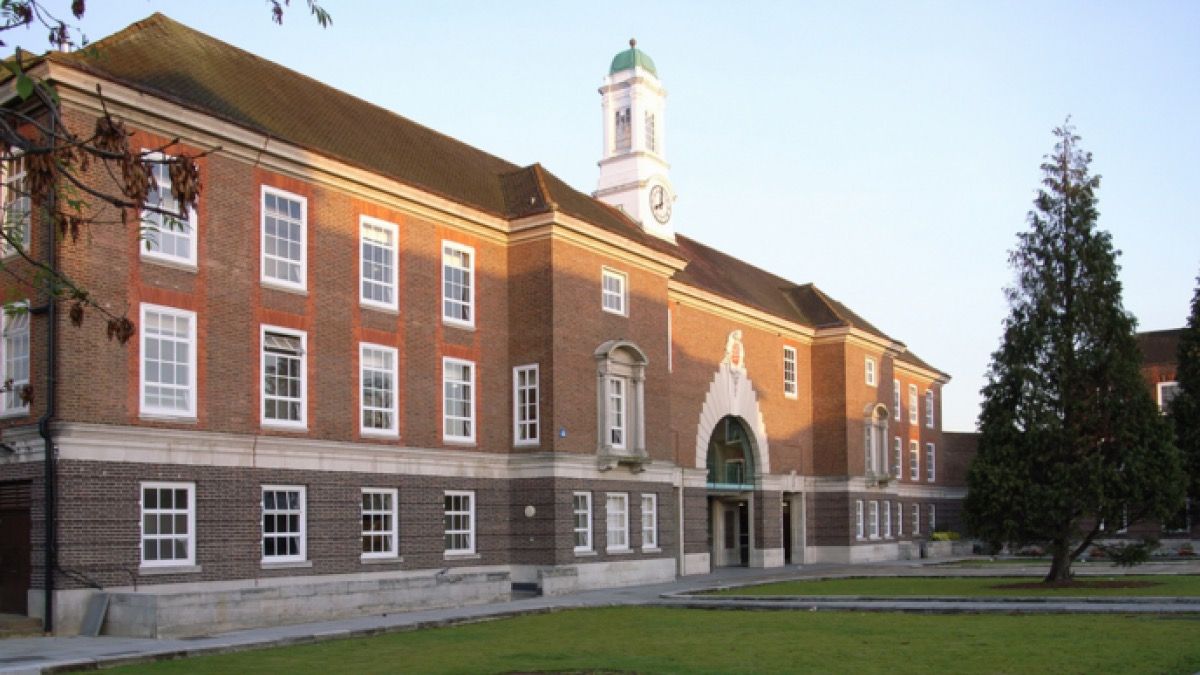 Student Visa Assistance For Middlesex University in Vadodara, Visa Assistance for Middlesex University, Middlesex University Visa Assistance For Students, Student Visa Assistance For Middlesex University, Study in Middlesex University,